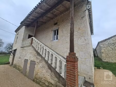 location maison 3 pièces 64m² pern 46170