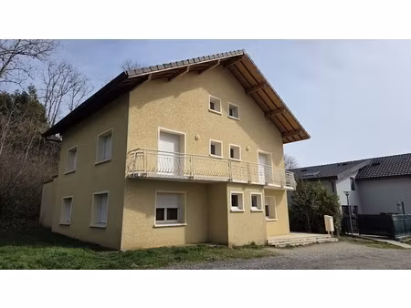 appartement 3 pièces - 65 m²