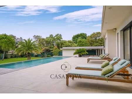 maison contemporaine à vendre dans le quartier port marianne