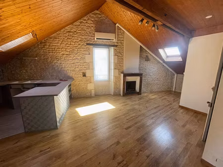 vente immeuble 5 pièces 116m2 la rochelle 17000 - 357000 € - surface privée