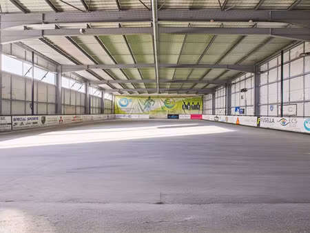 vente local commercial 140m2 prunelli-di-fiumorbo 20243 - 160000 € - surface privée