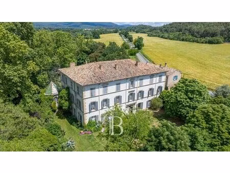vente maison 30 pièces 800m2 lourmarin 84160 - 4300000 € - surface privée