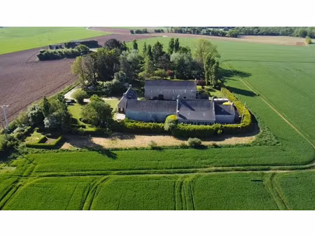 vente maison 20 pièces 340 m² à plonévez-porzay (29550)  918 750 €