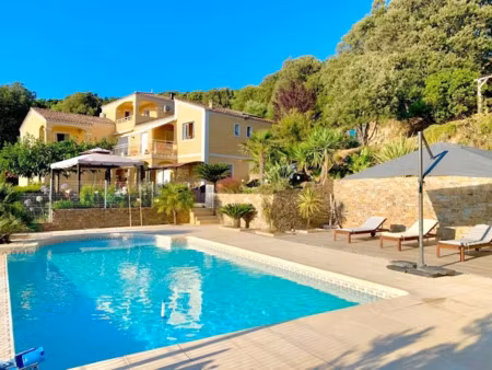 vente villa 9 pièces 230 m² à granace (20100)  1 290 000 €