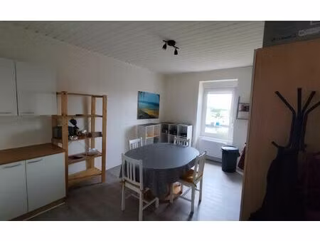 location appartement  59.66 m² t-3 à saint-pol-de-léon  630 €