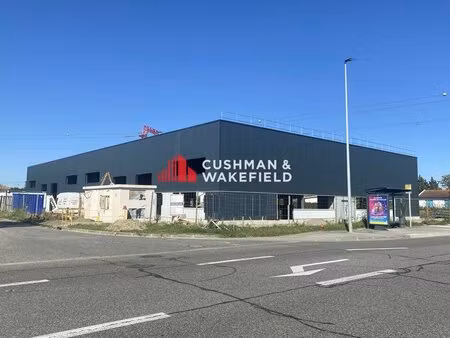 local d'activite à vendre