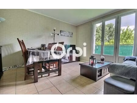 appartement trappes 42.68 m² t-2 à vendre  116 000 €