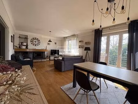 vente maison à bourg-des-comptes (35890) : à vendre / 223m² bourg-des-comptes