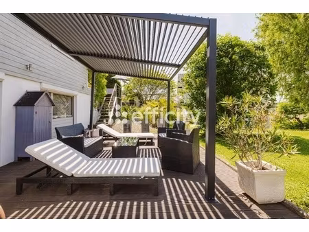 maison 6 pièces - 168 m²