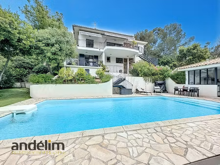 villa entièrement rénovée avec piscine - boulouris