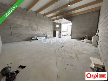 local d'activite a louer