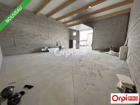 local d'activite a louer