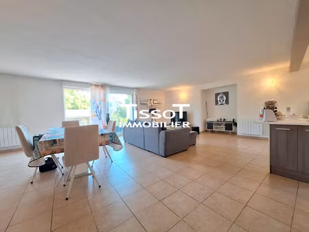 à vendre duplex t4 de 100m² avec balcon