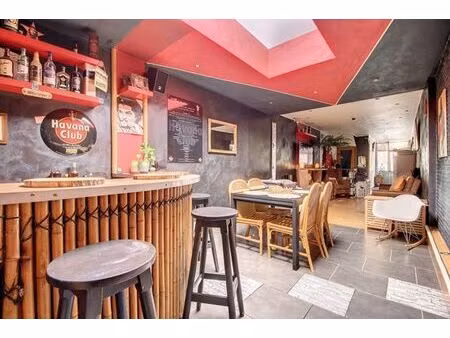 bel immeuble idéal investisseurs  poss. de 2 appartements (d