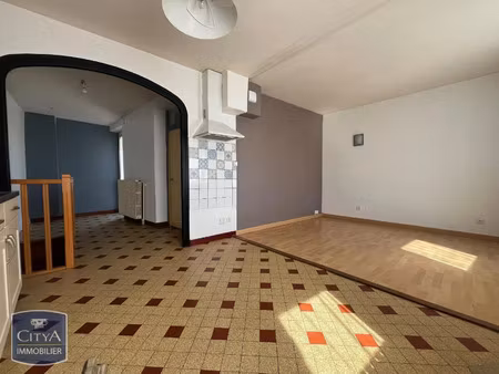maison à louer 2 pièces 59.2 m² - charnay-lès-mâcon (71) - 730€
