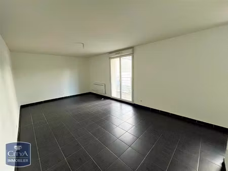 appartement à louer 2 pièces 48.11 m² - raismes (59) - 563€