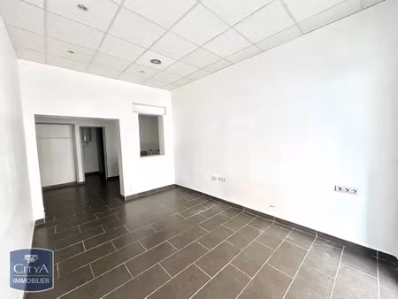 local commercial à louer 30 m² - firminy (42) - 300€