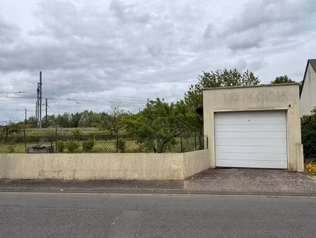 à acheter à la ville-aux-dames : terrain à construire