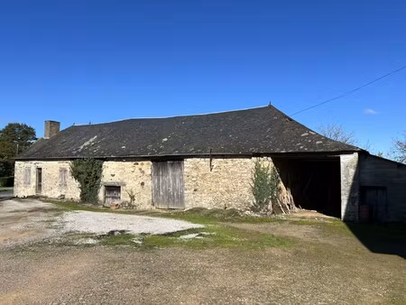 corps de ferme dans secteur prisé