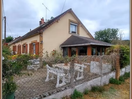 à vendre – charmante longère à thorée-les-pins ( 12 min de la flèche) – grand terrain arbo