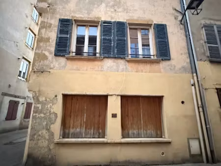 vente maison 6 pièces 95.22 m² à charlieu (42190)  59 000 €