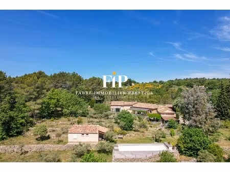 maison de luxe à vendre à varages