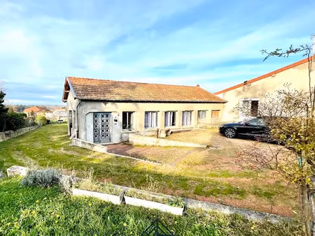 vente maison 7 pièces 185 m² à commelle-vernay (42120)  197 000 €