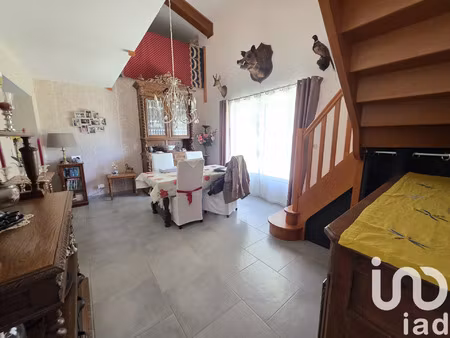 vente maison 5 pièces 211 m² nieul-lès-saintes (17810)