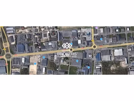 murs commerciaux loués 383 m²