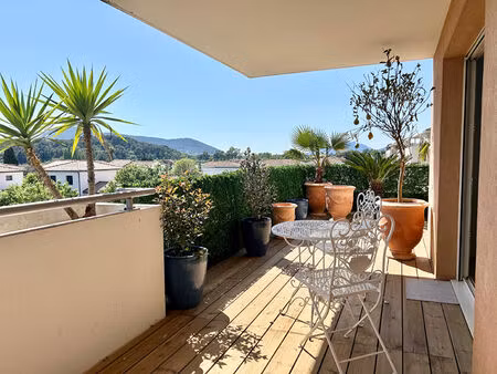 appartement hyeres 4 pièce(s) 78 m2