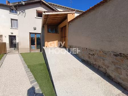 maison centre village avec jardin