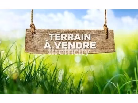 terrain - 760 m²