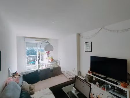 vente appartement 3 pièces 52.6 m² à la roche-sur-yon (85000)  139 000 €