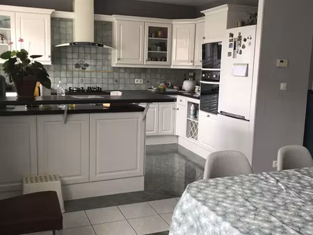 village proche axe a31