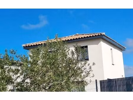 maison adissan m² t-4 à vendre  330 000 €