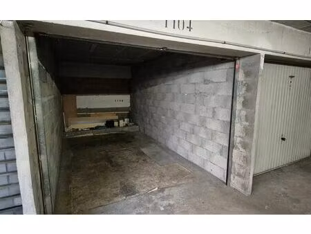 stationnement la valette-du-var 13 m² t- à vendre  22 000 €