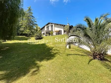 maison de luxe à vendre à ahetze