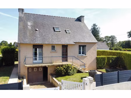 maison rostrenen 100 m² t-5 à vendre  118 800 €