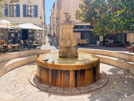 vente locaux professionnels 16 m² à la ciotat (13600)  80 000 €