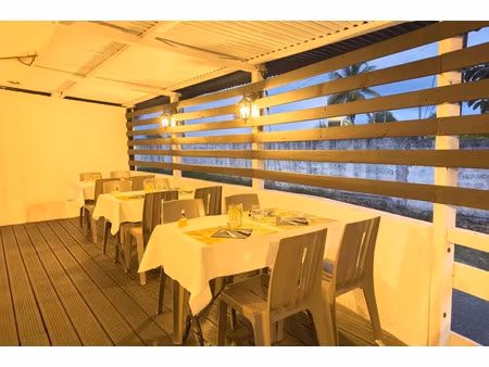 vente locaux professionnels 6 pièces 184 m² à le gosier (97190)  200 000 €