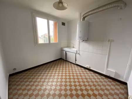 location appartement 4 pièces 63.76 m² à romans-sur-isere (26100)  590 €
