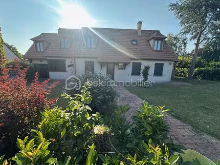 maison traditionnelle de 171 m² à faverolles