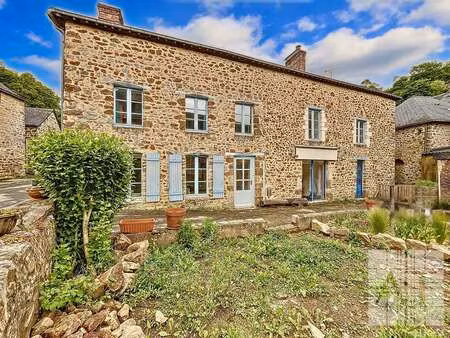 vente maison à chailland (53420) : à vendre / 142m² chailland