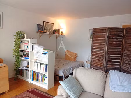 studio avec exterieur -rue armand carrel-