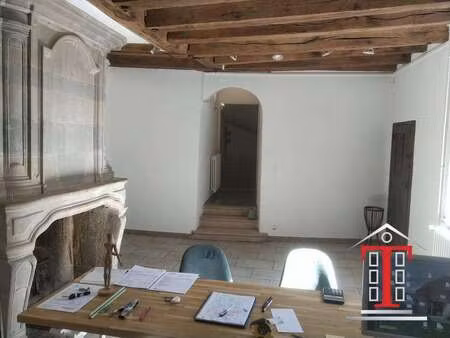 vente immeuble à angers (49000) : à vendre / 206m² angers