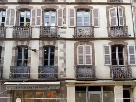 t4 duplex au centre de saint-jean-pied-de-port