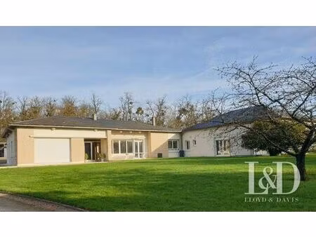 maison de luxe de 9 pièces en vente à chauny  france