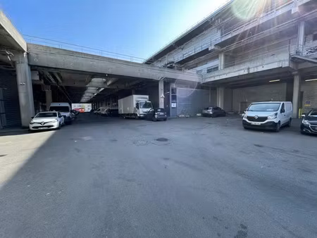 local d'activité a vendre