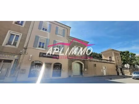 immeuble de rapport bien situé