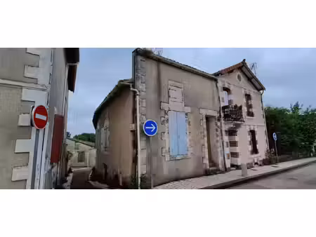 maison à vendre saint amant de boixe 3 pièce(s) 52m2 46 000€